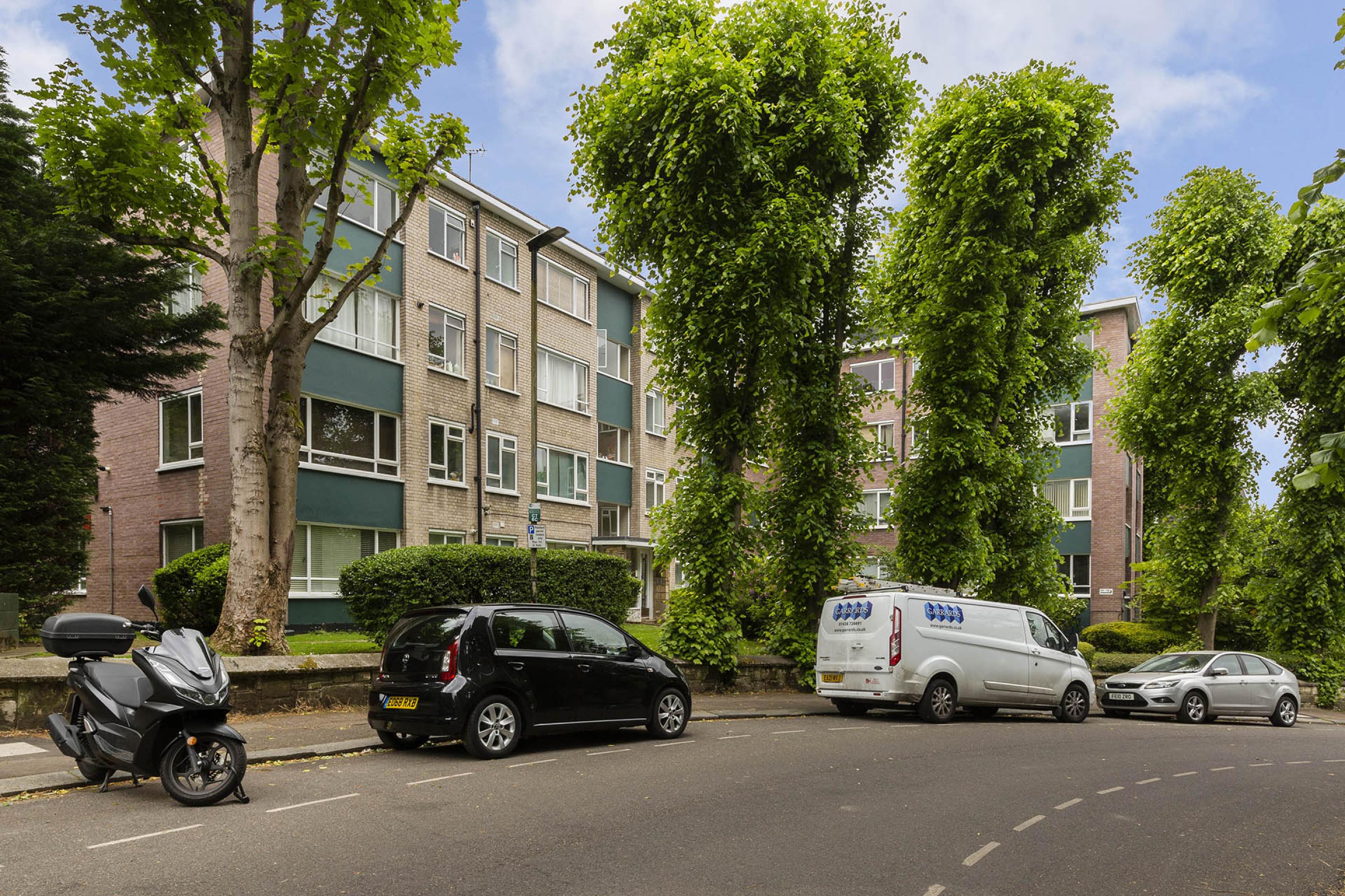 Spacious 1 bedroom within a prime road in Crouch End Northern Heights, Crescent Road , Crouch End N8 N8